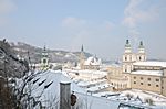 Blick auf Salzburg auf dem Weg zur Festung